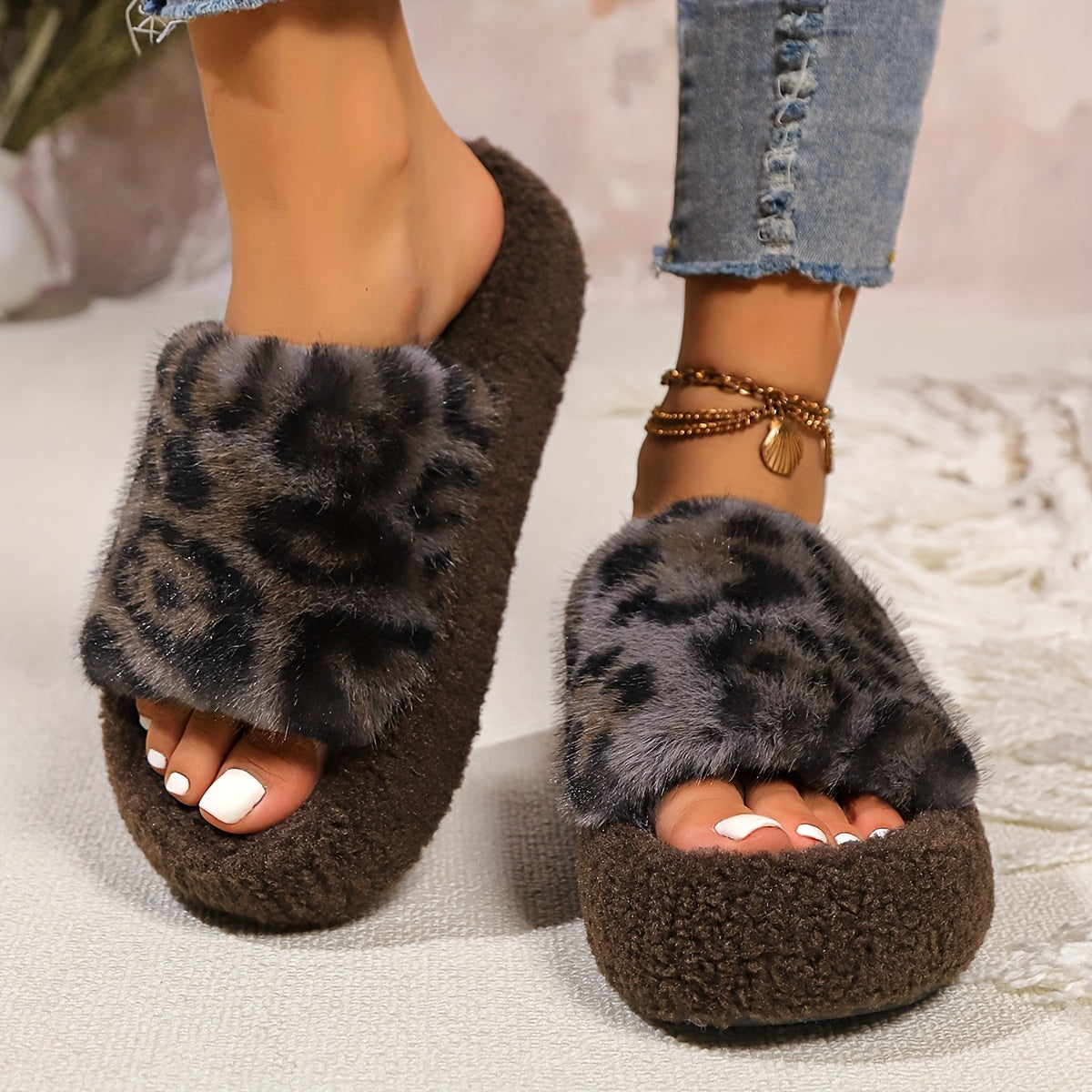 Leopard Fluffy Pantoffels – Warme Luipaard Sloffen voor Dames