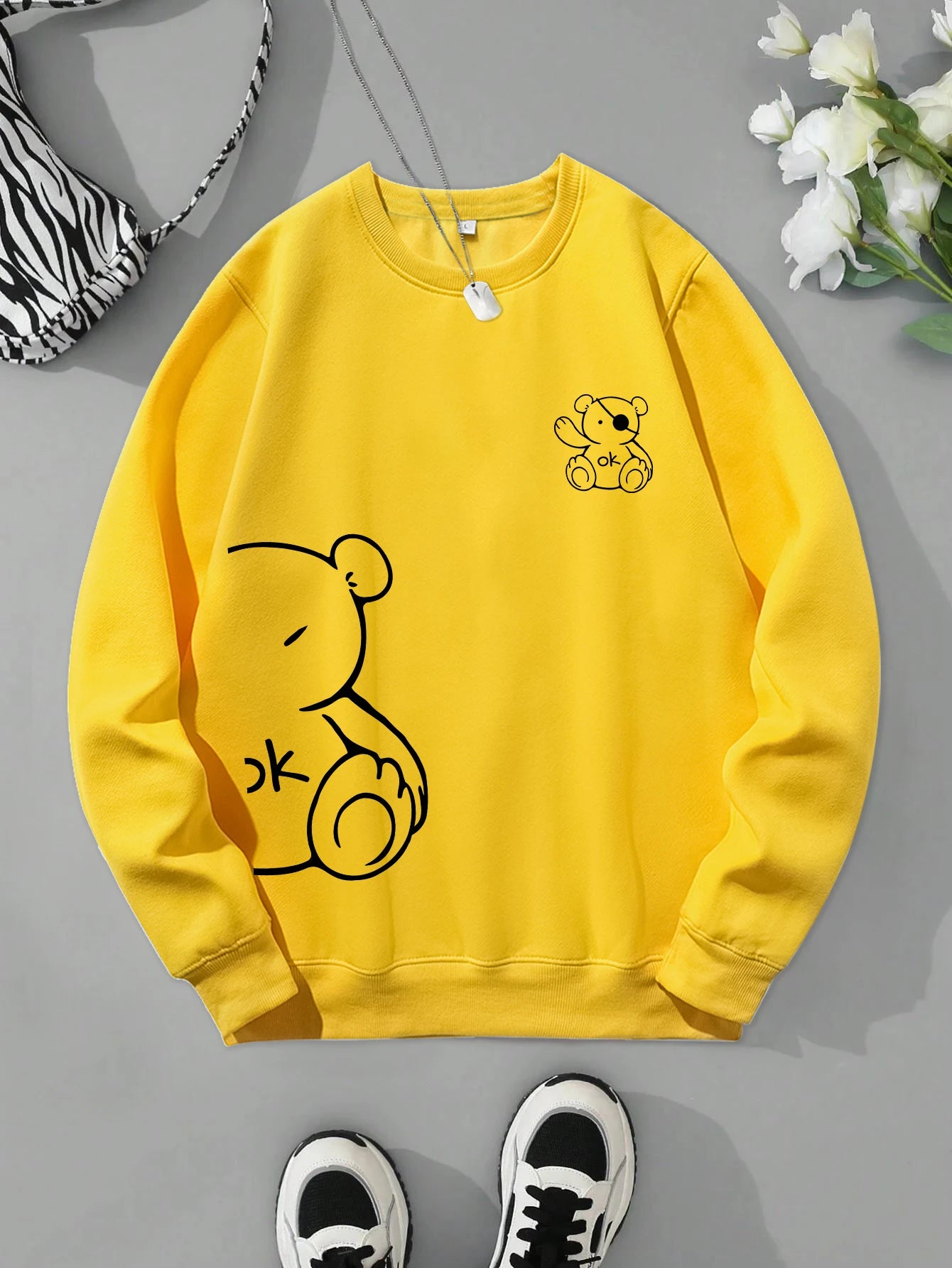 Unisex Katten Trui โ Minimalistische Oversized Sweater met Kattenlijnprint