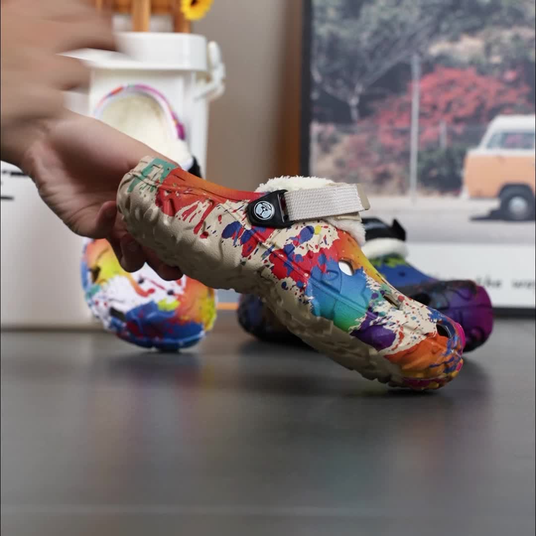 Warme Graffiti Sloffen - Winter Klompen Pantoffels Voor Binnen & Buiten