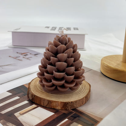 Geurkaars Dennenappel – Perfect Cadeau voor de Feestdagen